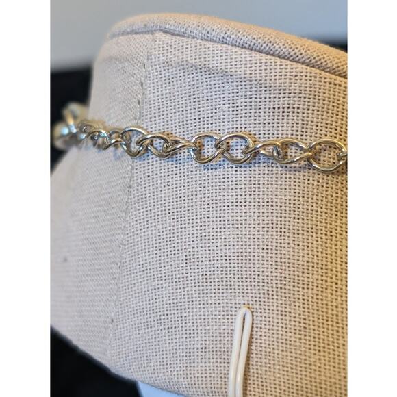 Traci Lynn Rhinestone White Tile  Silver Tone Chunky Chain Statement Necklace - Picture 5 of 6